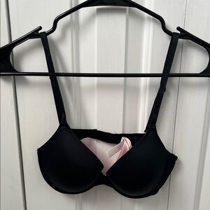 PINK Victoria's Secret Black Bra